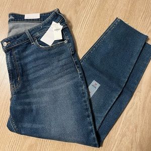 Old Navy Rockstar Super Skinny Mid Rise - Size 16 - Brand New W Tags